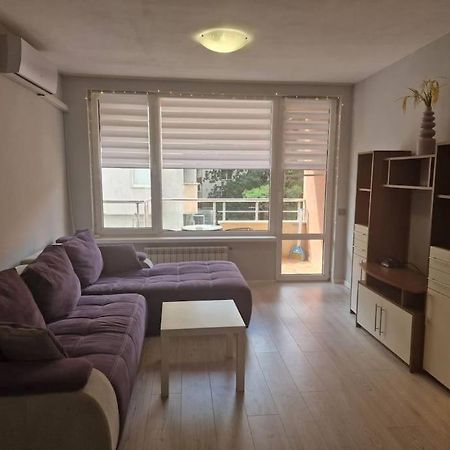 Cozy Central Apartment In Outskirts Of Old Σόφια Εξωτερικό φωτογραφία